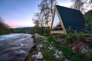Jolstraholmen Riverside cabin airbnb with best views in the world